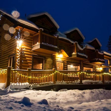 Castle Mountain Chalets ภายนอก รูปภาพ